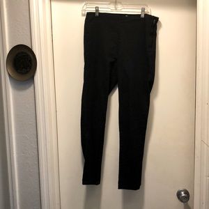 Capri pants can be dressed up or dressed down